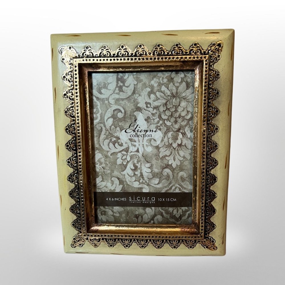 Sicura Florentine Shabby Chic Italian Picture Frame Gold Embossed Wood